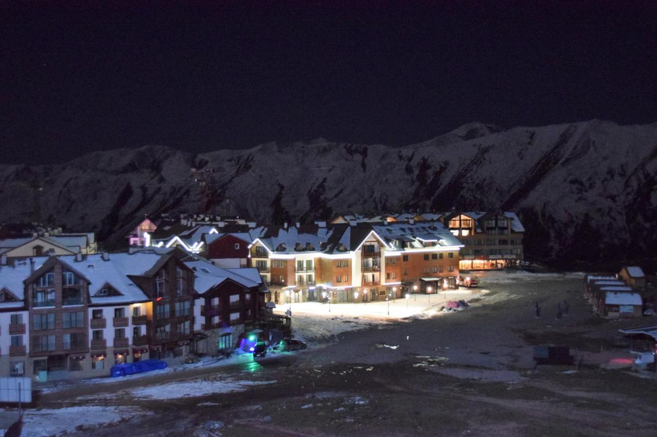 Atrium Exclusive - Ski4Life Gudauri Exterior photo